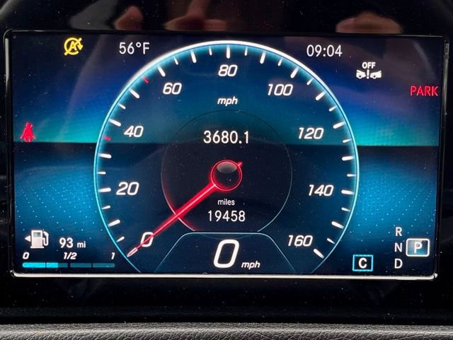 Used 2023 Mercedes-Benz GLB 250 image 25