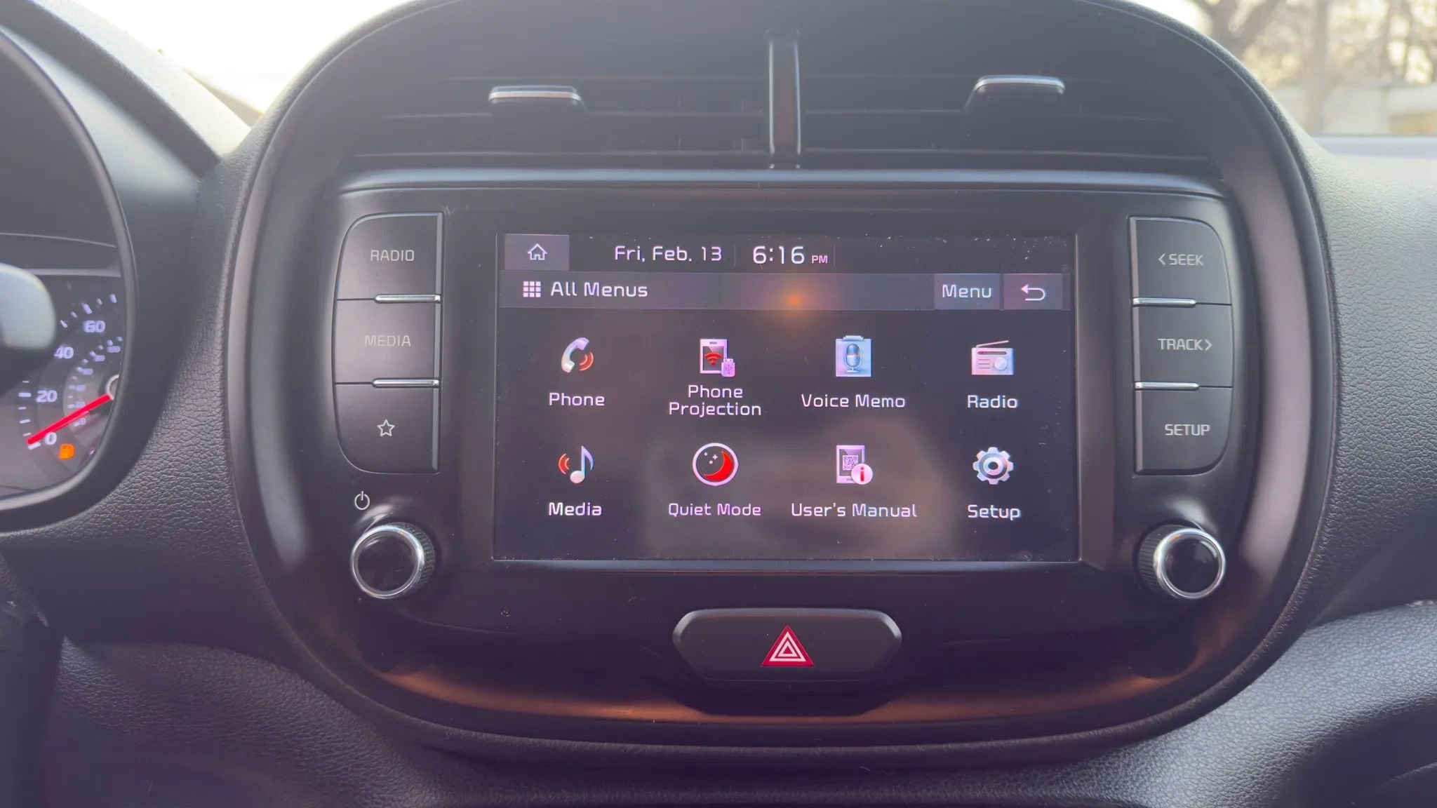 Used 2022 Kia Soul LX image 15