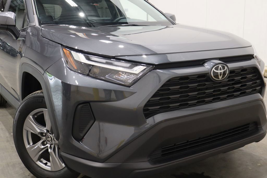 Used 2024 Toyota RAV4 XLE image 44