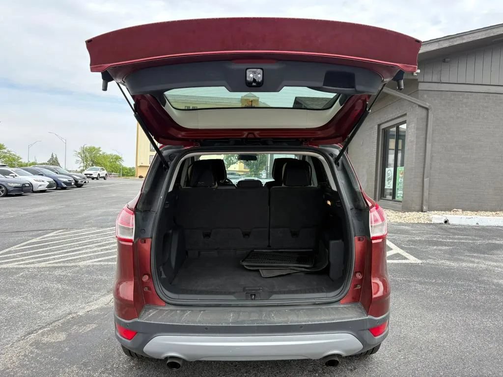 Used 2016 Ford Escape SE w/ Equipment Group 201A AWD/4WD image 10
