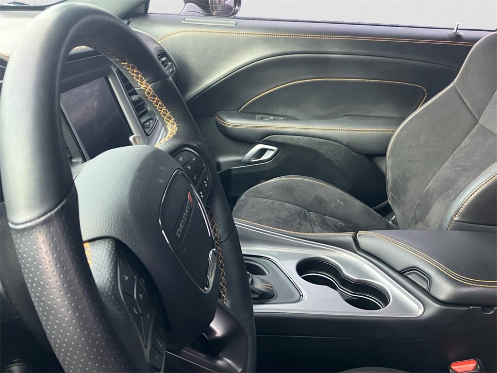 Used 2023 Dodge Challenger GT w/ Plus Package image 6