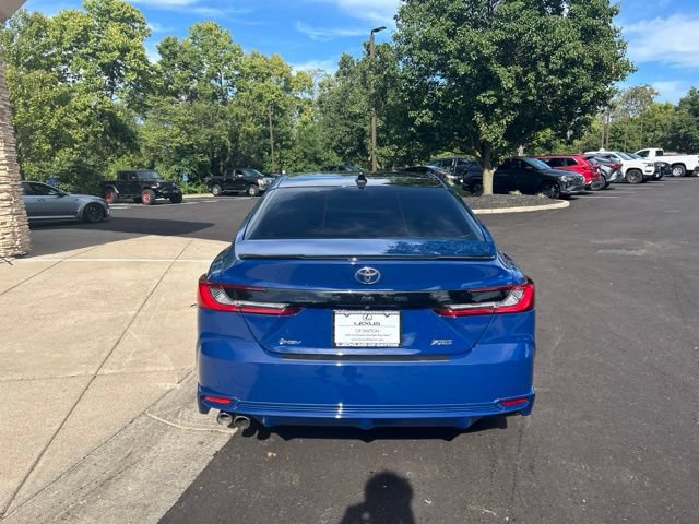 Used 2025 Toyota Camry XSE FWD image 6