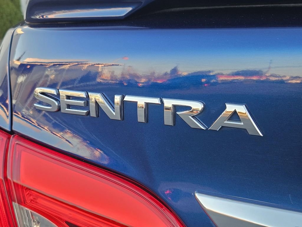 Used 2019 Nissan Sentra SR image 30