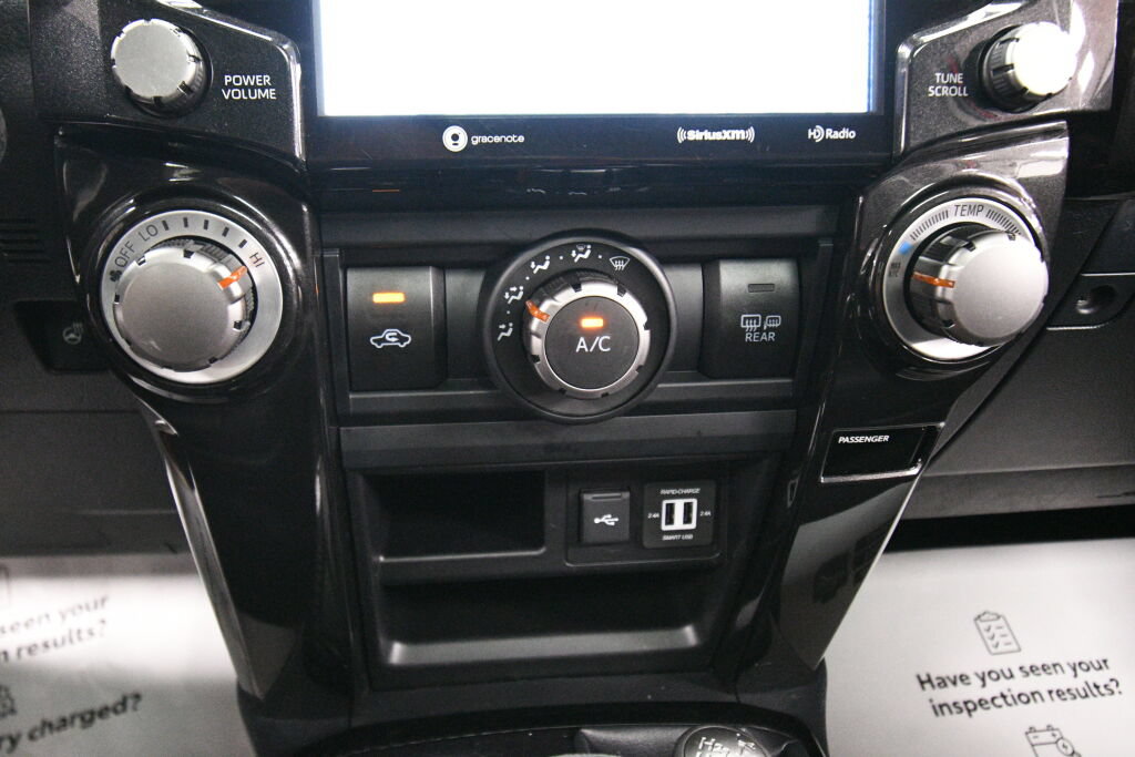 Certified 2023 Toyota 4Runner TRD Off-Road Premium w/ Moonroof Package AWD/4WD image 17