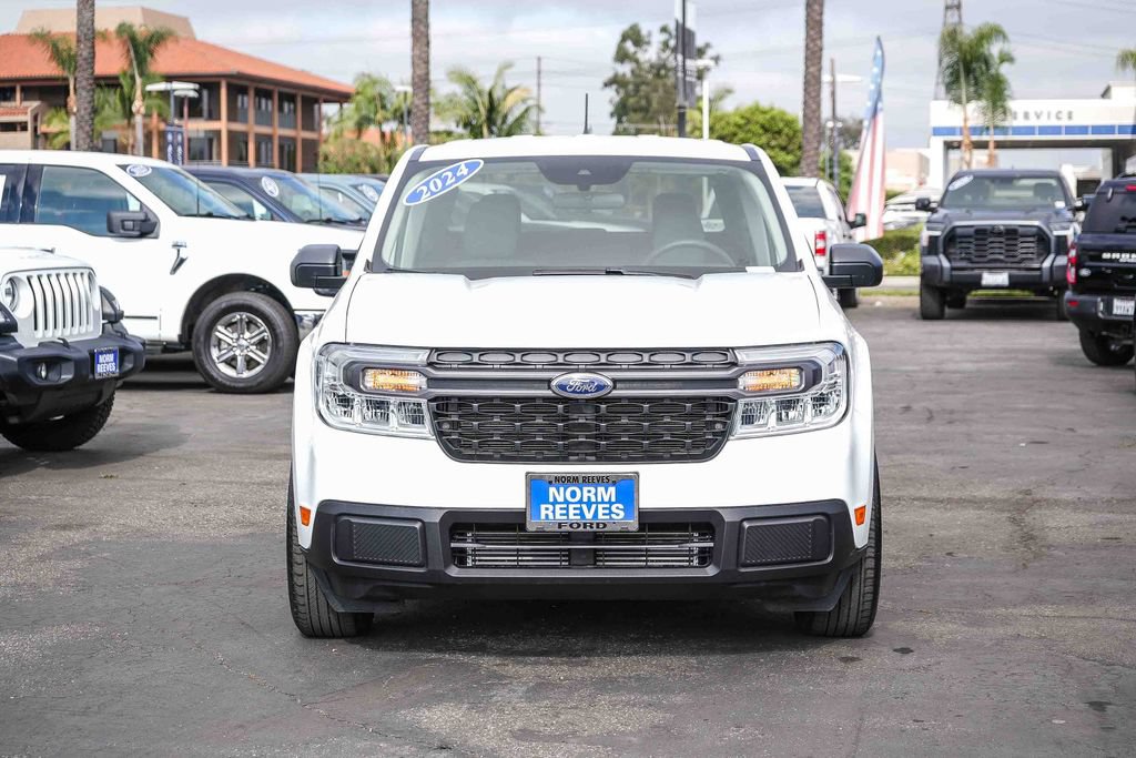 Certified 2024 Ford Maverick XLT FWD image 2