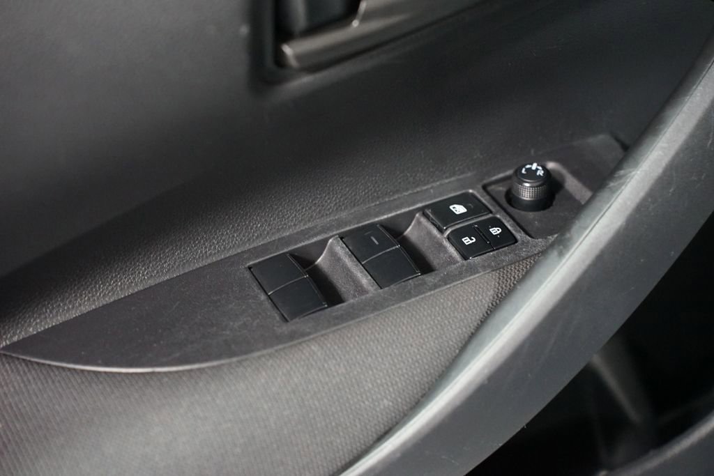 Certified 2024 Toyota Corolla LE image 28