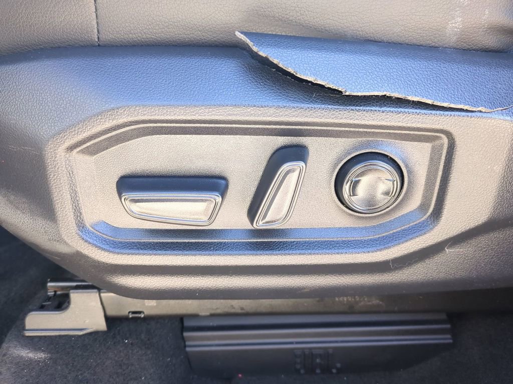 Used 2023 Toyota Tundra Limited w/ TRD Off-Road Package image 22