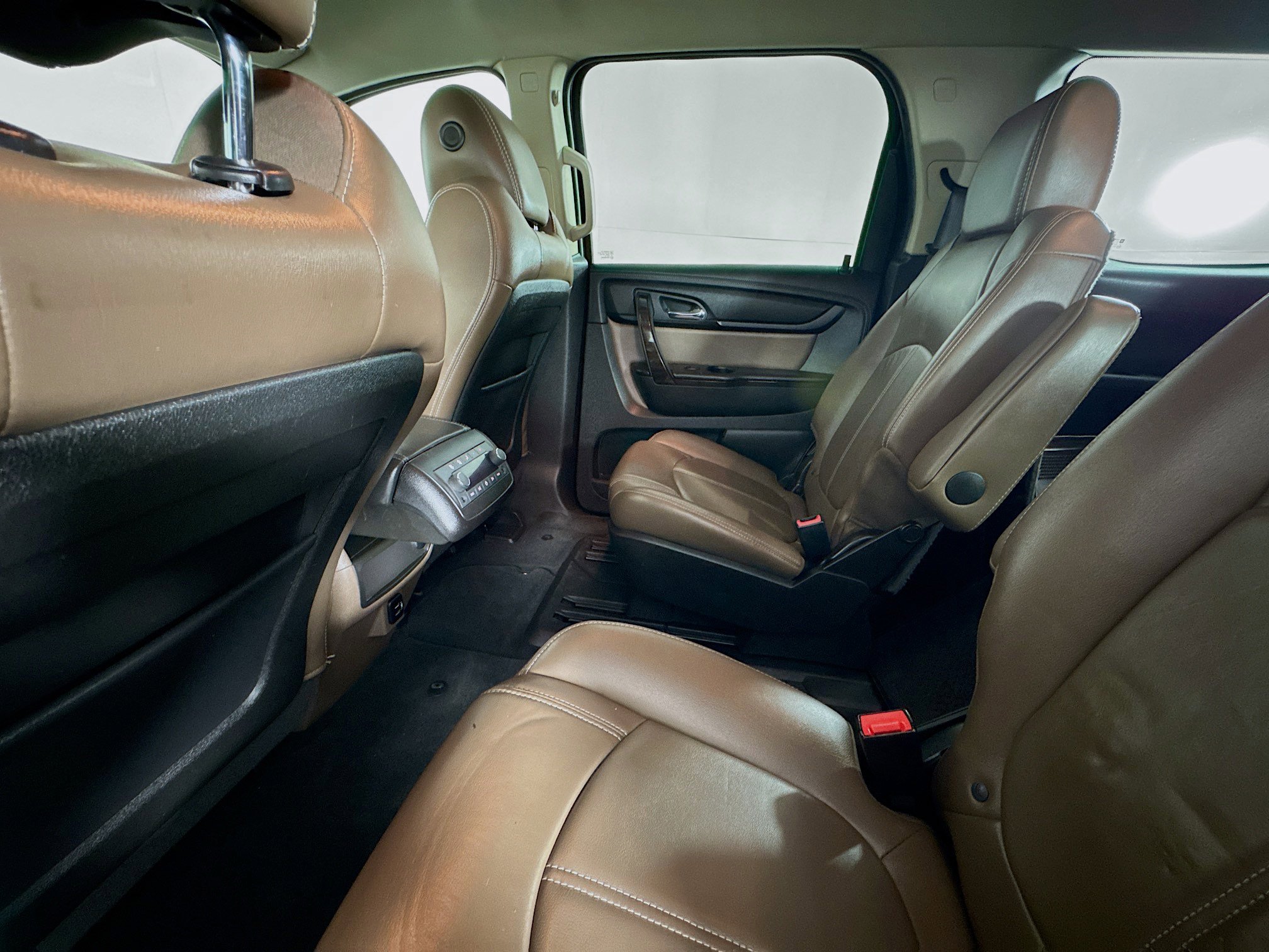 Used 2017 GMC Acadia Limited SLT image 40