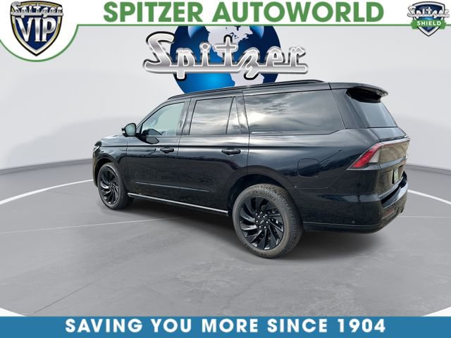 Used 2025 Lincoln Navigator Reserve w/ Jet Appearance Package image 7