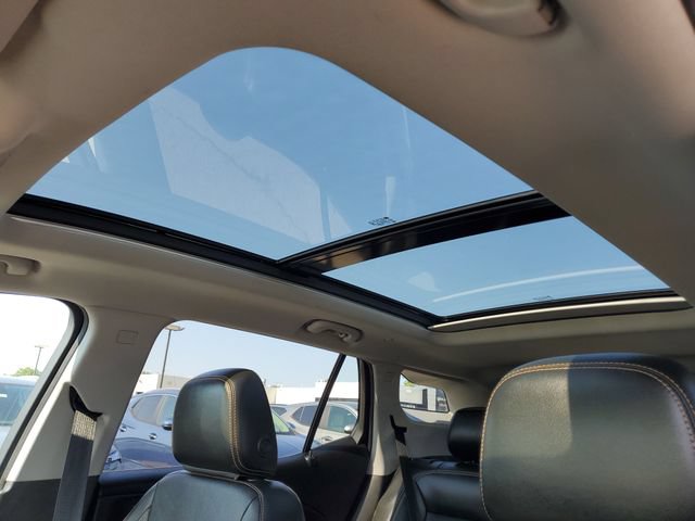 Used 2020 GMC Terrain SLT w/ Preferred Package FWD image 9