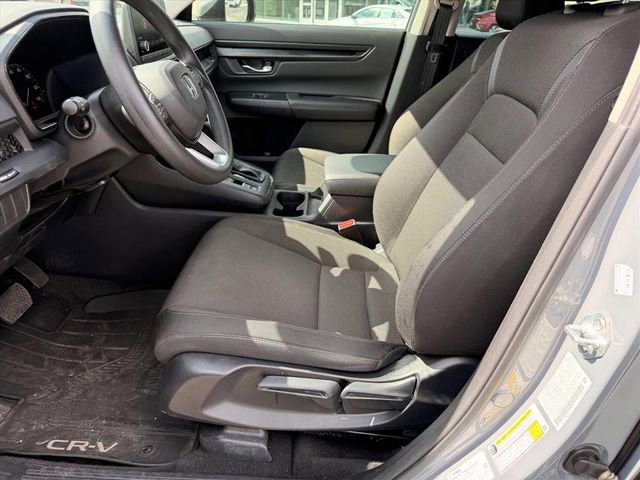 Used 2024 Honda CR-V LX image 7