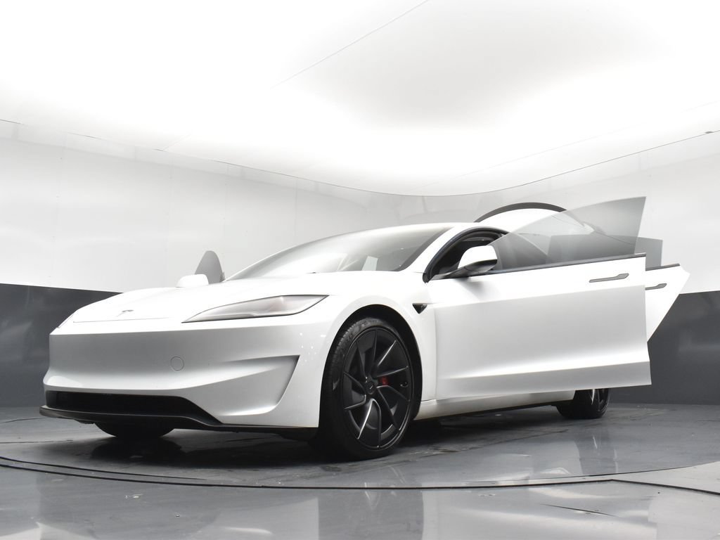 Used 2024 Tesla Model 3 Performance AWD/4WD image 29