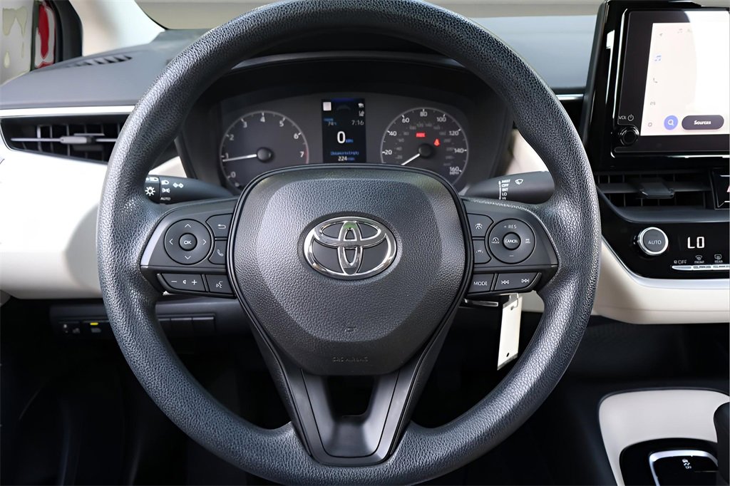 Certified 2023 Toyota Corolla LE image 14
