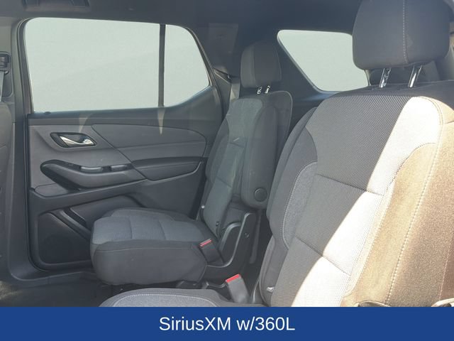 Used 2023 Chevrolet Traverse LT FWD image 16