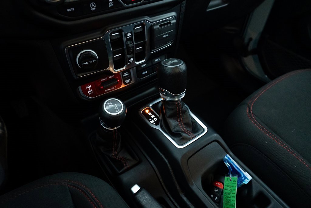 Used 2023 Jeep Wrangler Unlimited Rubicon w/ Cold Weather Group image 20