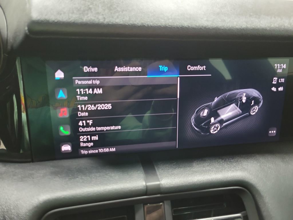 Used 2021 Porsche Taycan image 12