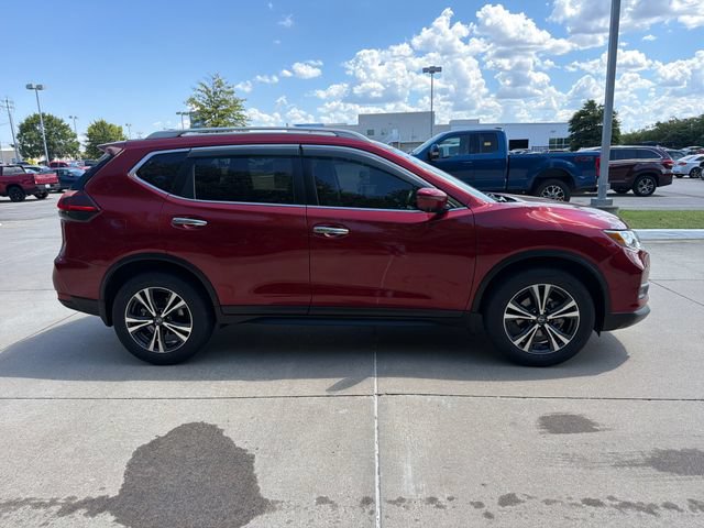 Used 2020 Nissan Rogue SV w/ Premium Package FWD image 6