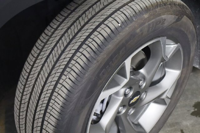 Used 2026 Chevrolet Trax LT FWD image 38