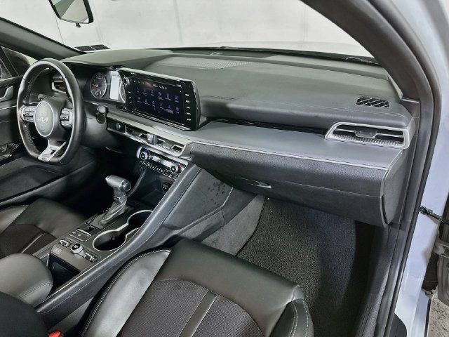 Used 2024 Kia K5 GT-Line w/ GT-Line Premium Package FWD image 11