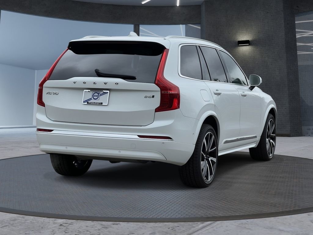 Used 2023 Volvo XC90 B6 Plus w/ Protection Package AWD/4WD image 4