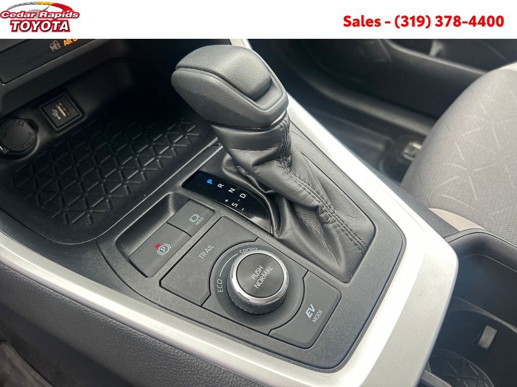 Certified 2025 Toyota RAV4 XLE image 21