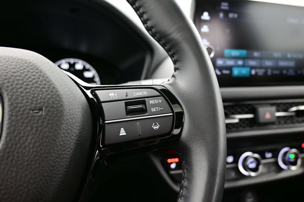 Used 2025 Honda HR-V EX-L image 48