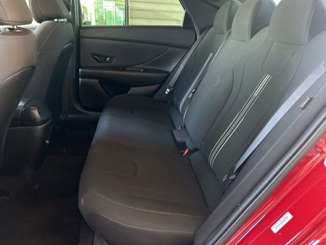 Certified 2025 Hyundai Elantra Sport image 23