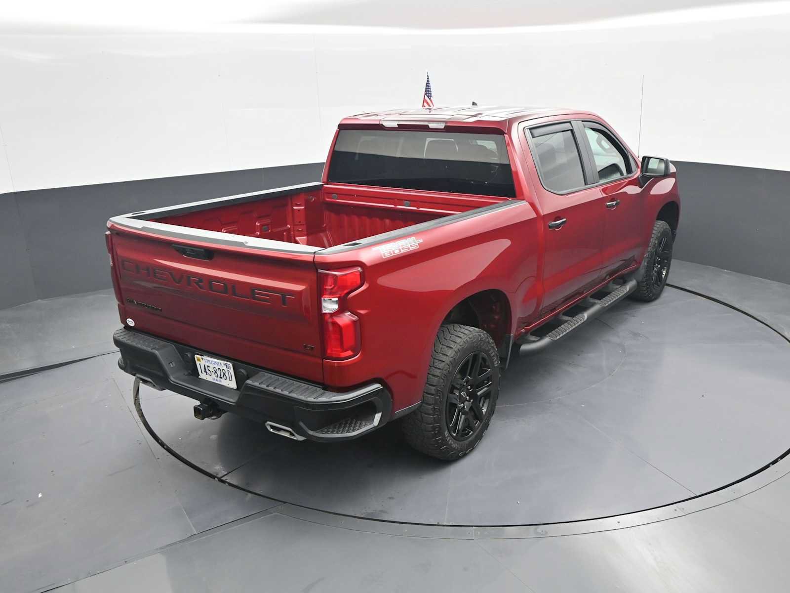 Used 2024 Chevrolet Silverado 1500 LT Trail Boss w/ LPO, Dark Essentials Package AWD/4WD image 30