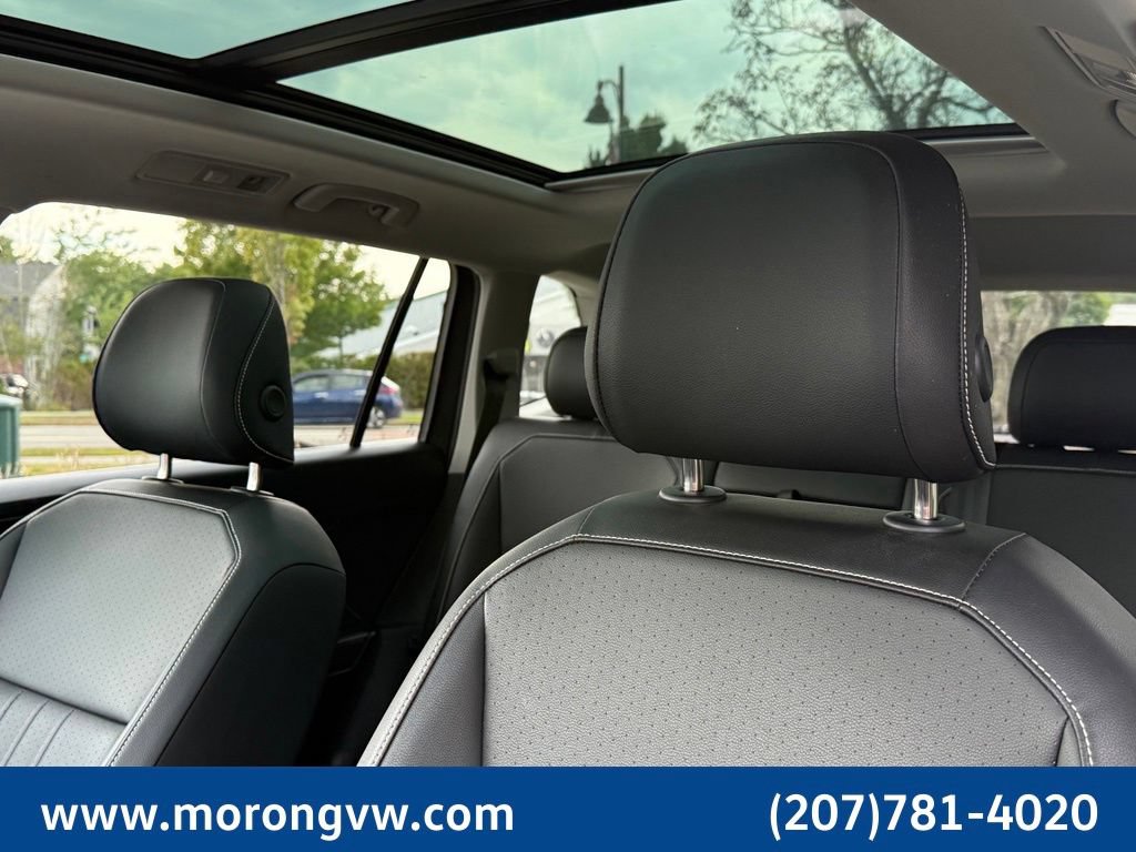 Used 2023 Volkswagen Tiguan SE w/ Panoramic Sunroof Package AWD/4WD image 29