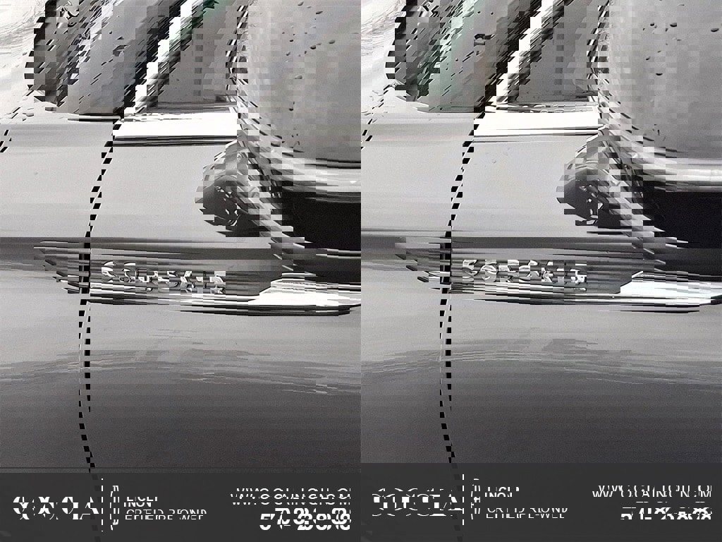 Certified 2022 Lincoln Corsair Reserve w/ Equipment Group 201A image 31