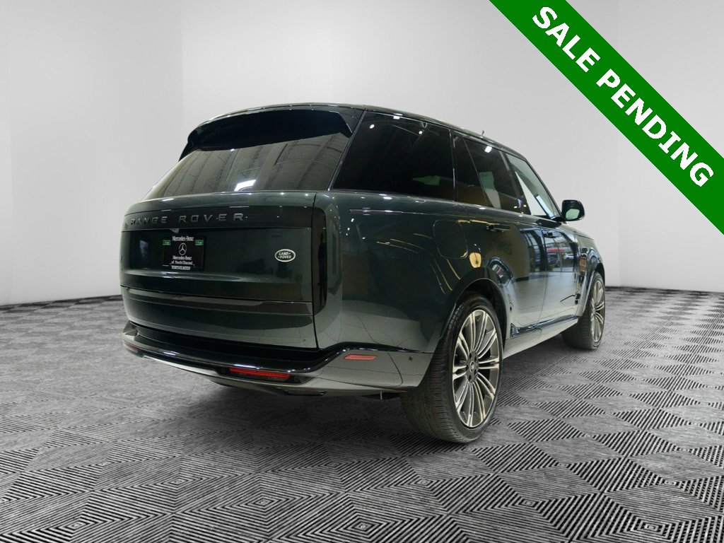 Used 2023 Land Rover Range Rover SE image 5
