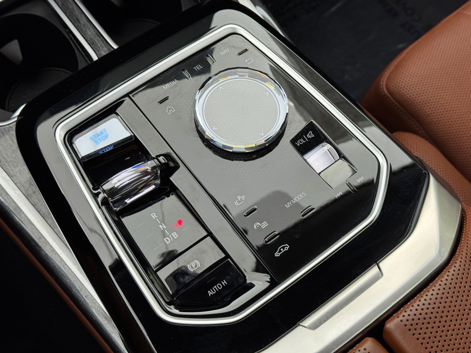 Used 2023 BMW i7 xDrive60 image 37