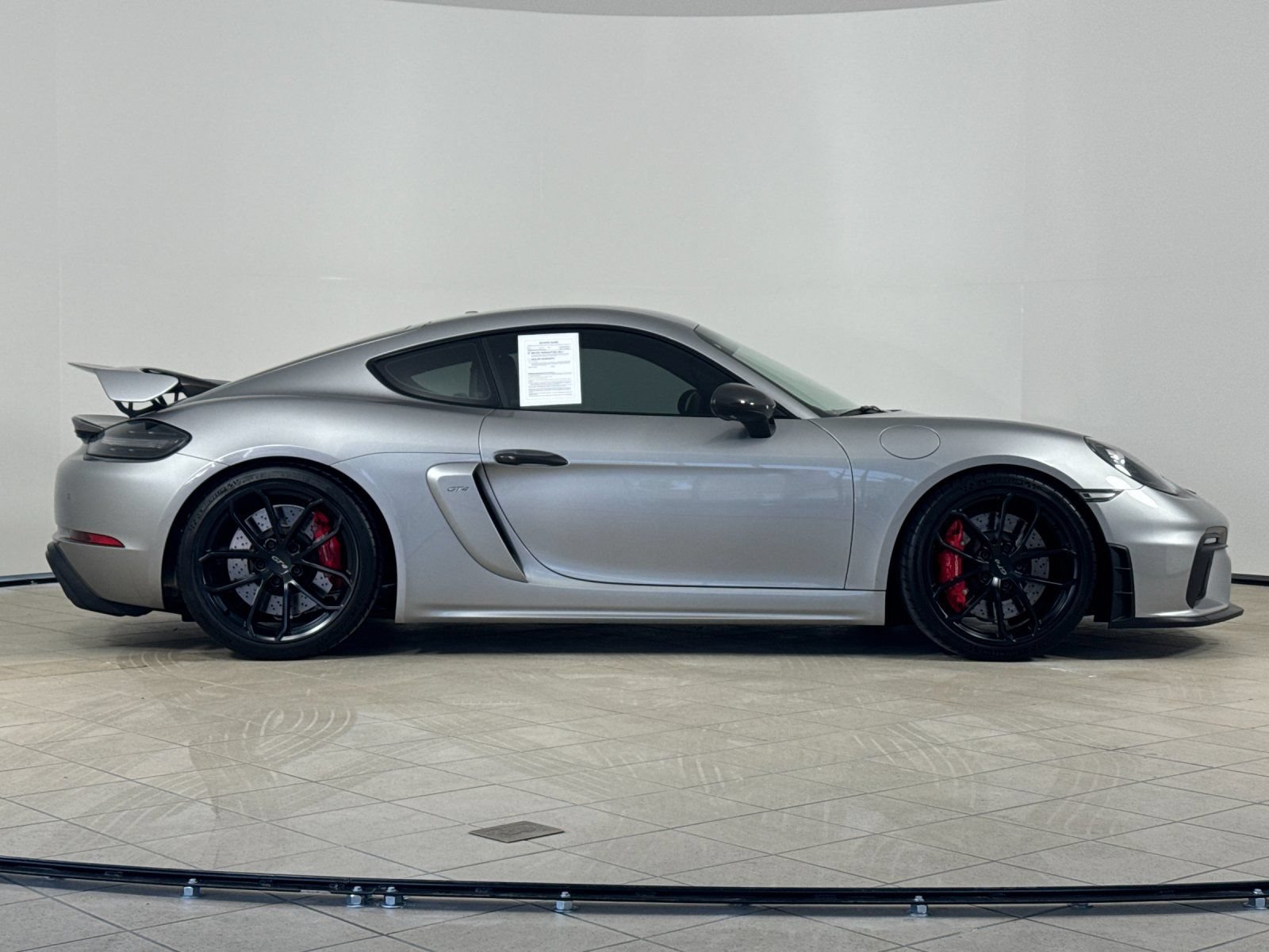 Certified 2021 Porsche 718 Cayman GT4 RWD image 9