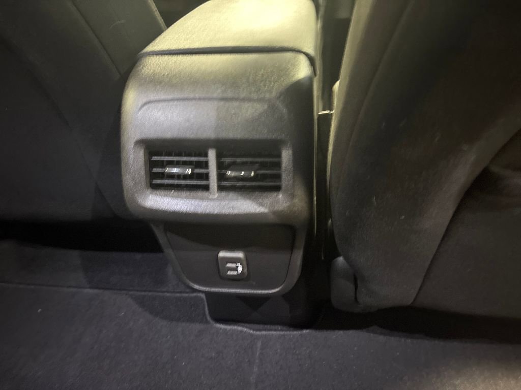 Used 2022 Chevrolet Equinox LT image 34