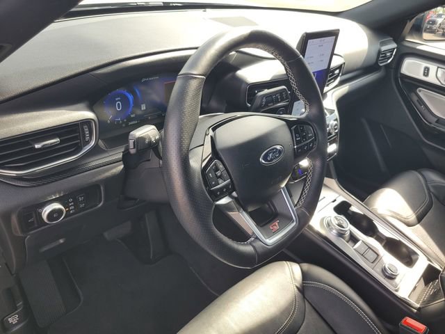 Certified 2023 Ford Explorer ST w/ Equipment Group 401A image 9