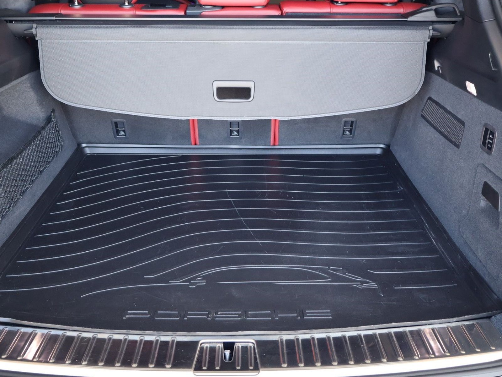 Certified 2023 Porsche Cayenne Turbo AWD/4WD image 22
