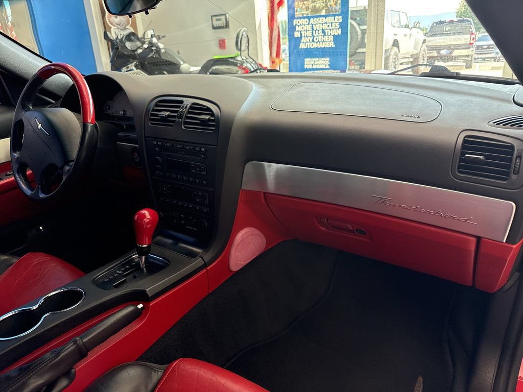 Used 2002 Ford Thunderbird RWD image 15