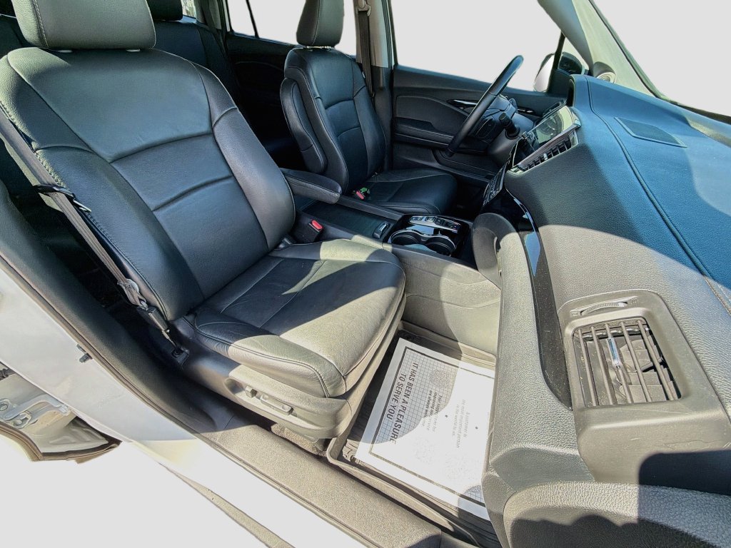 Used 2021 Honda Pilot Touring image 15