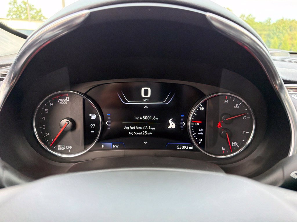 Used 2024 Chevrolet Malibu LT FWD image 9