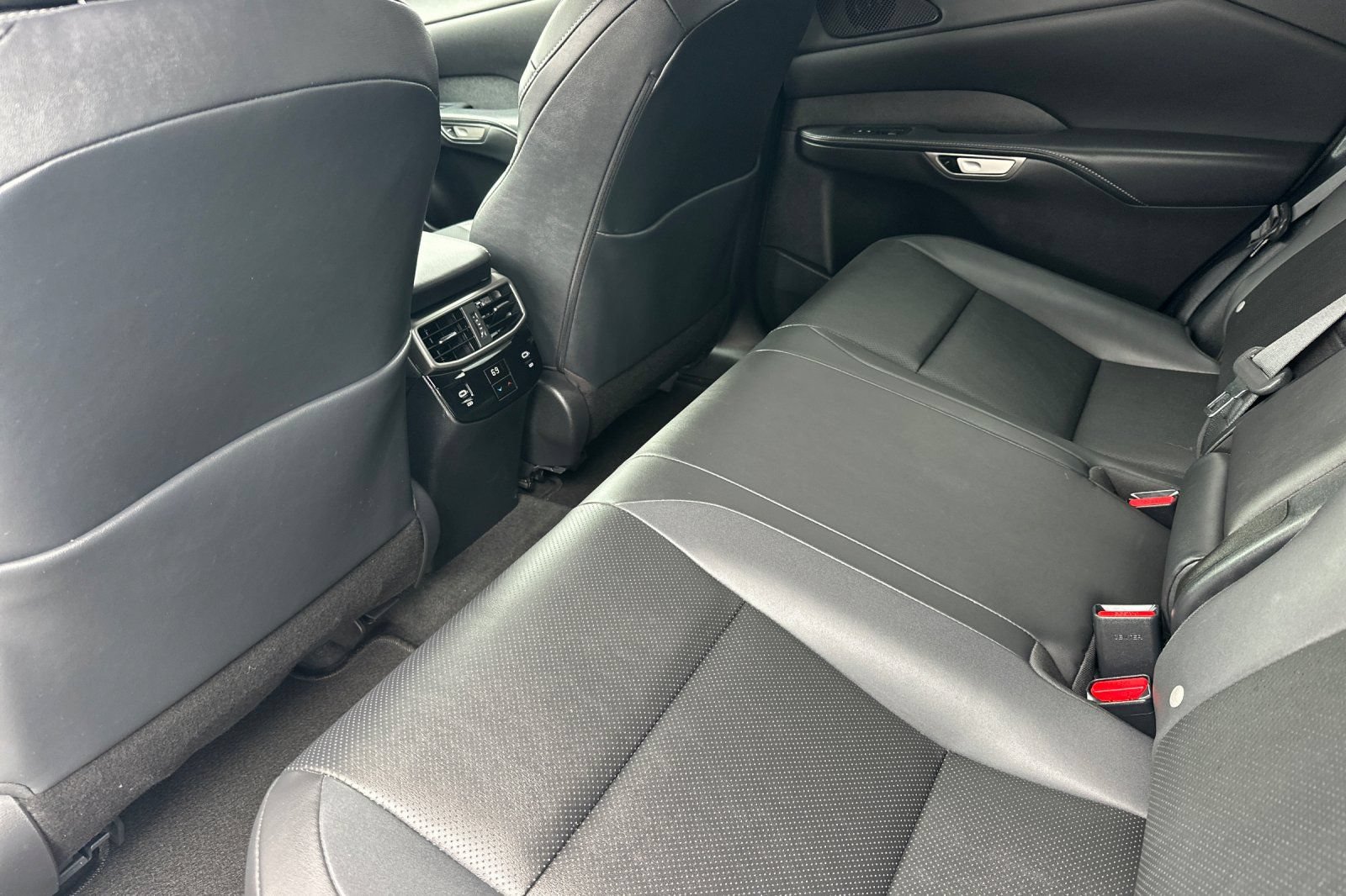 Used 2024 Lexus RX 350 Premium w/ Convenience Package AWD/4WD image 9