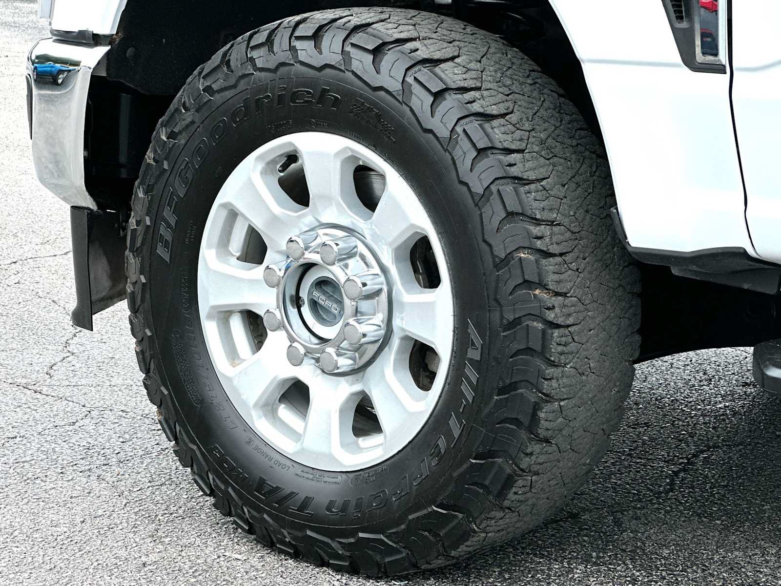 Used 2024 Ford F250 XLT w/ FX4 Off-Road Package AWD/4WD image 11