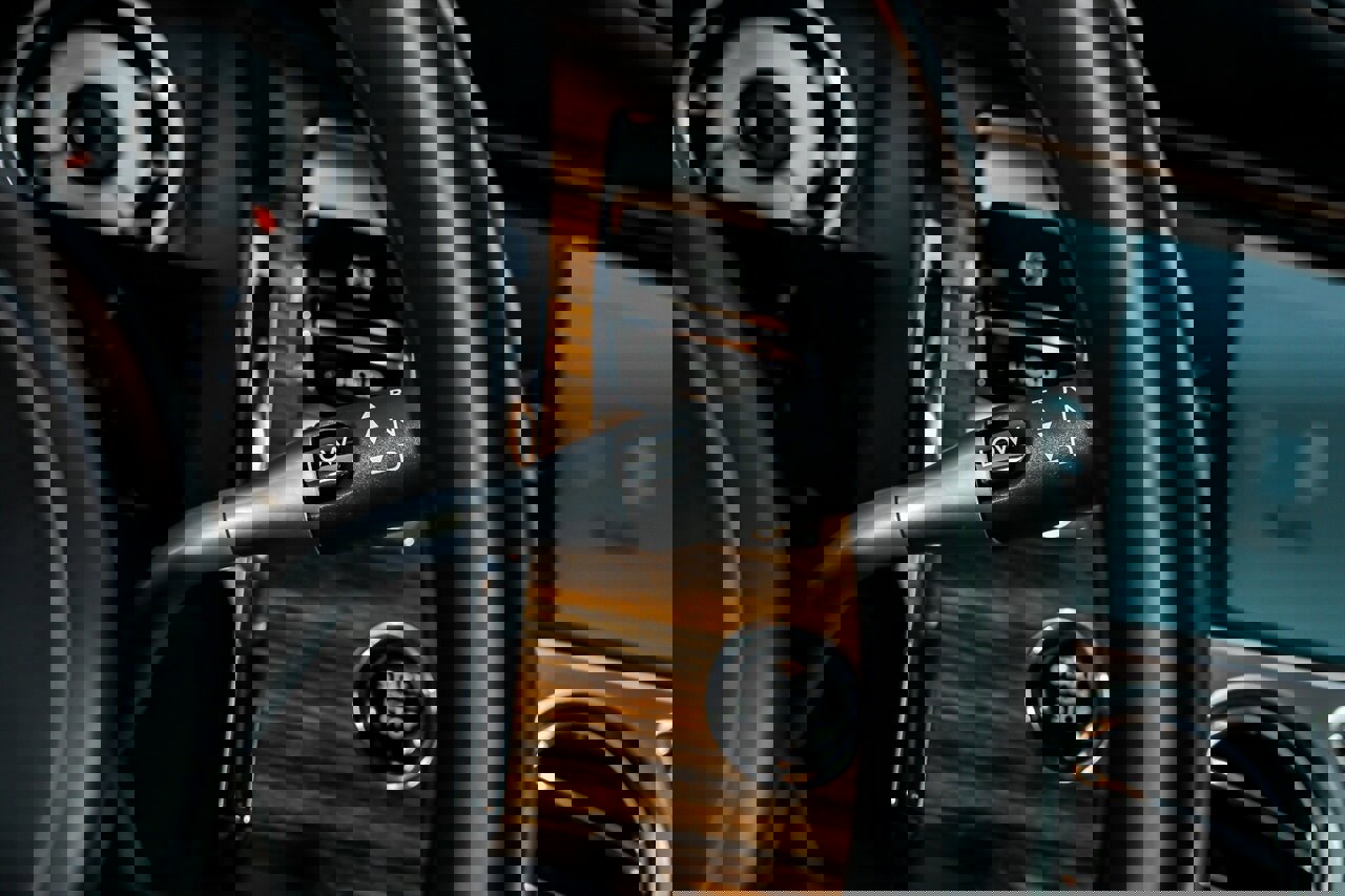 Used 2014 Rolls-Royce Wraith image 32