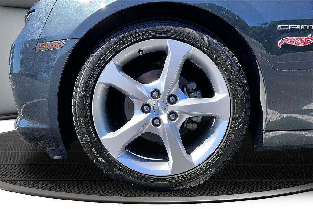 Used 2015 Chevrolet Camaro LT w/ RS Package RWD image 31