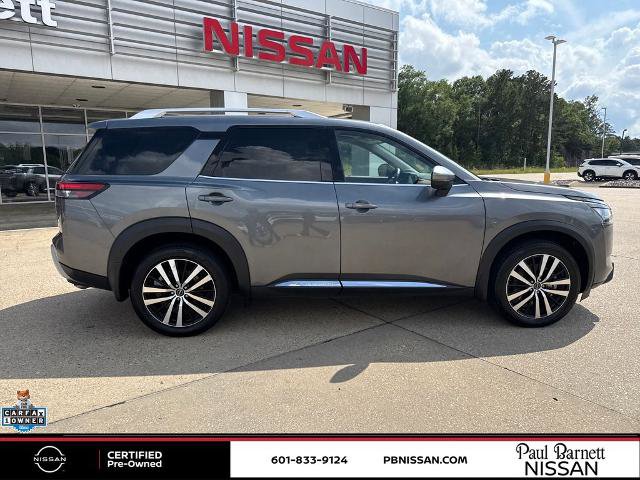 Certified 2025 Nissan Pathfinder Platinum w/ Cargo Package FWD image 6