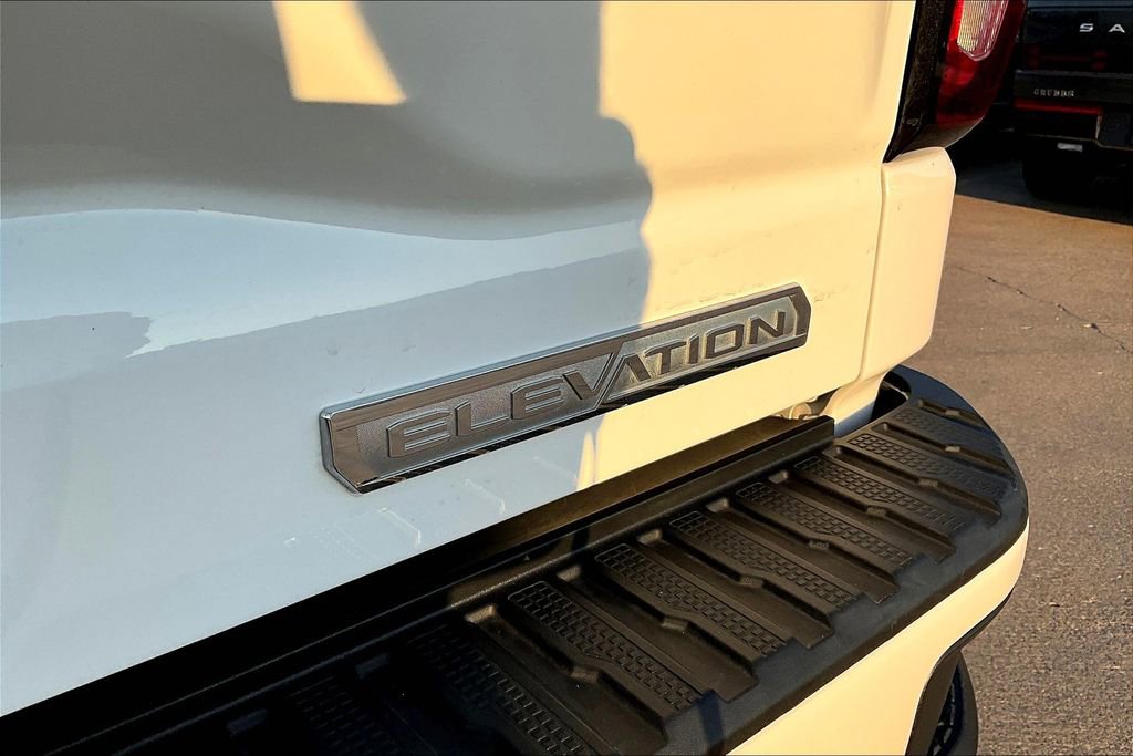 Used 2024 GMC Sierra 1500 Elevation image 40