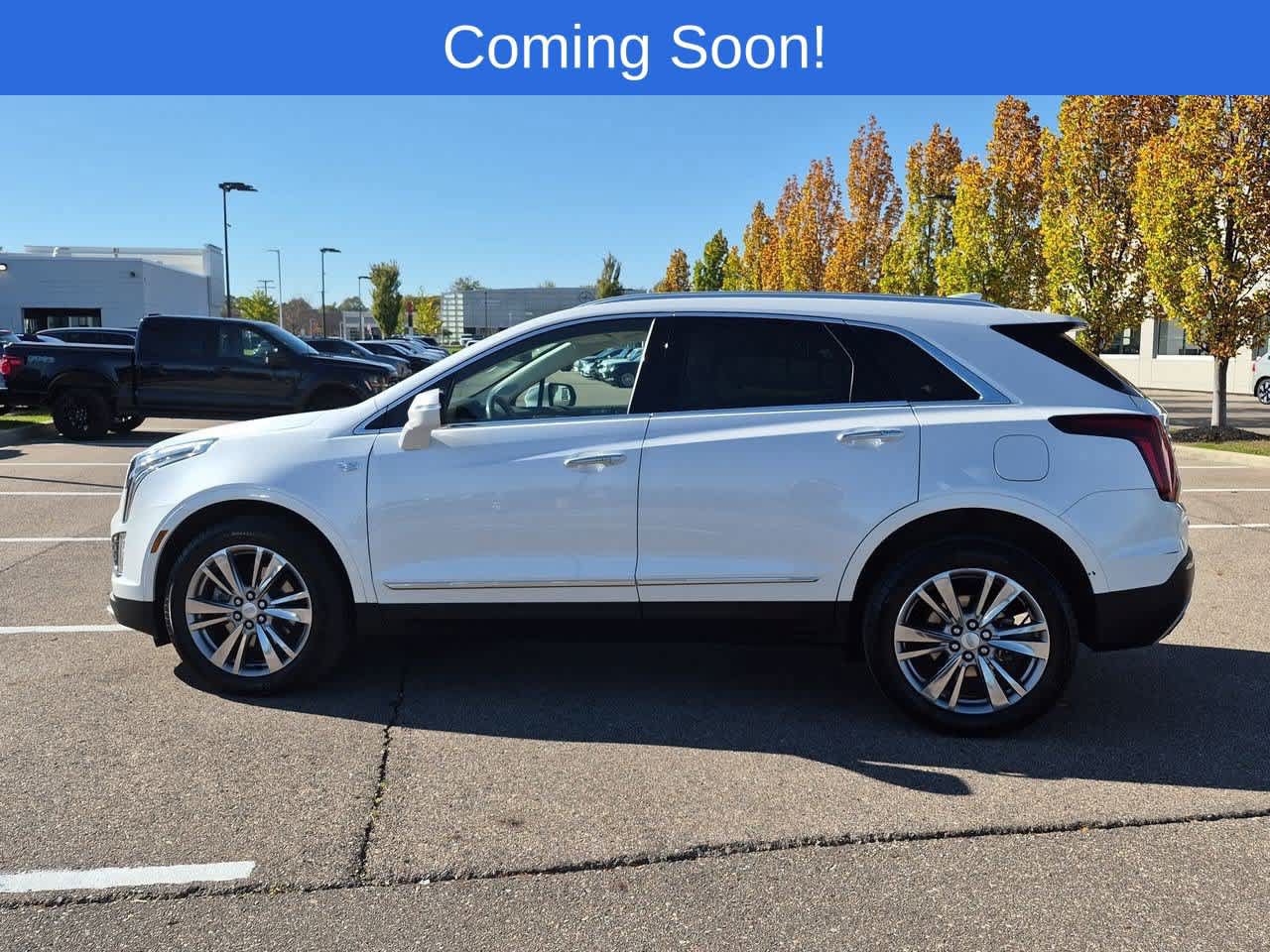 Used 2024 Cadillac XT5 Premium Luxury AWD/4WD image 3