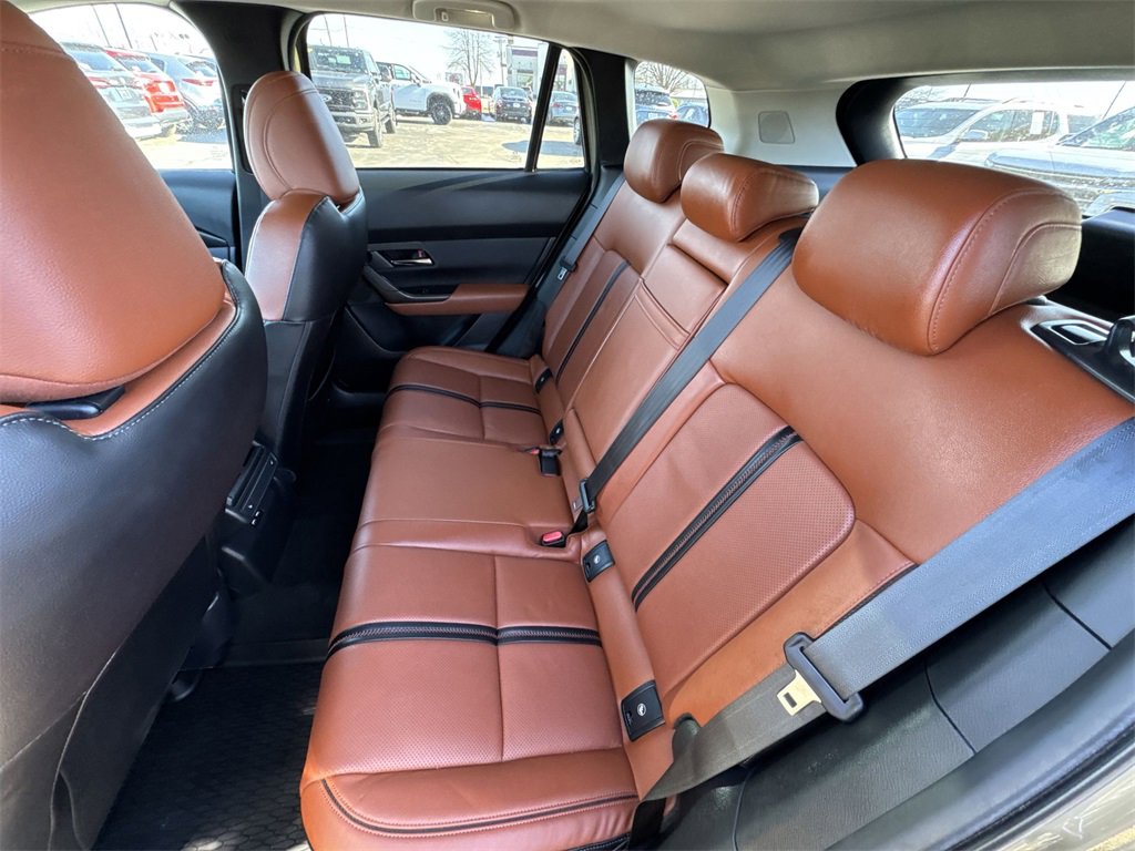 Used 2024 MAZDA CX-50 AWD 2.5 Turbo w/ Premium Pkg image 23