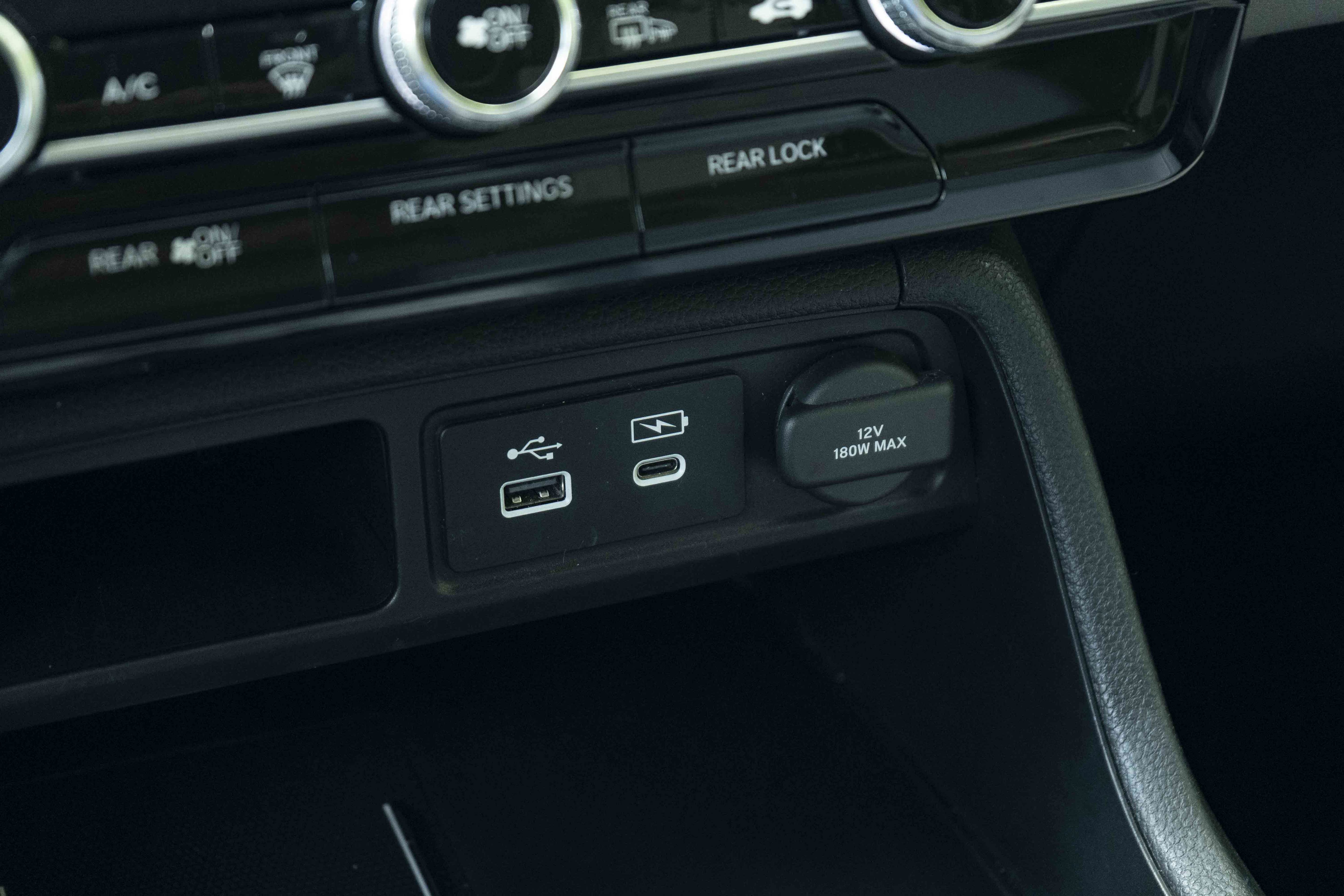 Used 2023 Honda Pilot Elite image 33