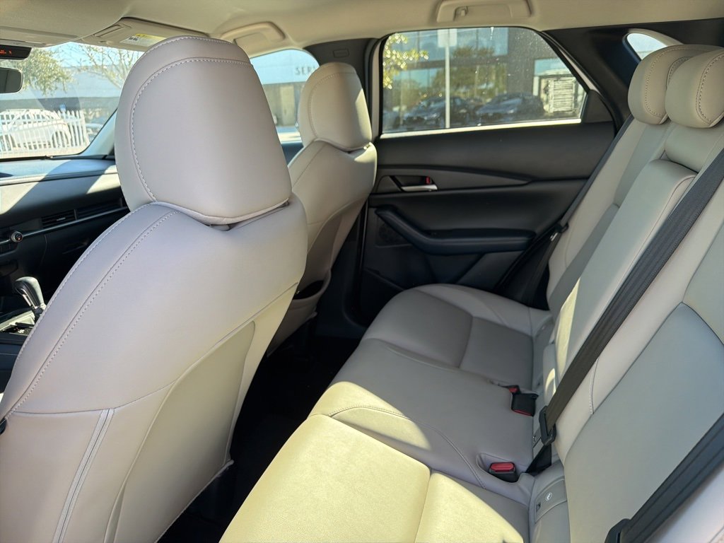 Used 2020 MAZDA CX-30 FWD w/ Select Package image 3