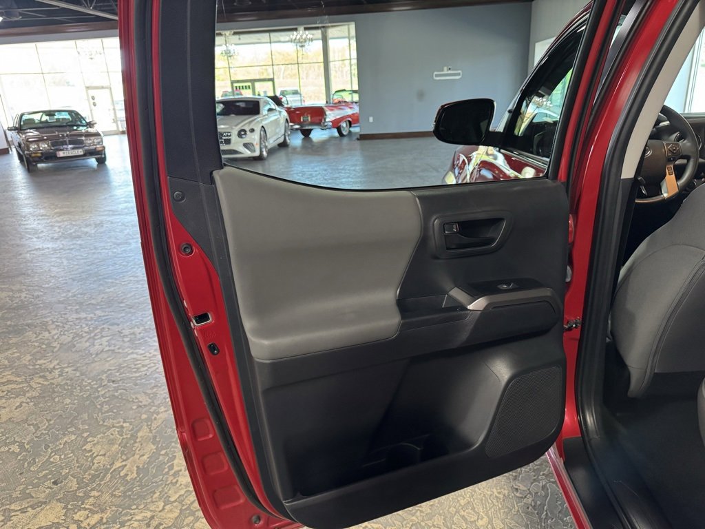 Used 2023 Toyota Tacoma SR5 image 18